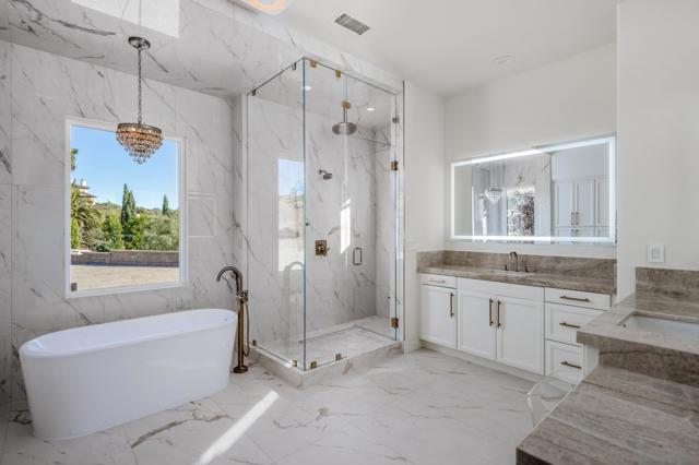 1210 Clos Duval, Bonsall CA: https://media.crmls.org/mediaz/32184ea1-eac4-44fe-9e4c-01fbded137ca.jpg