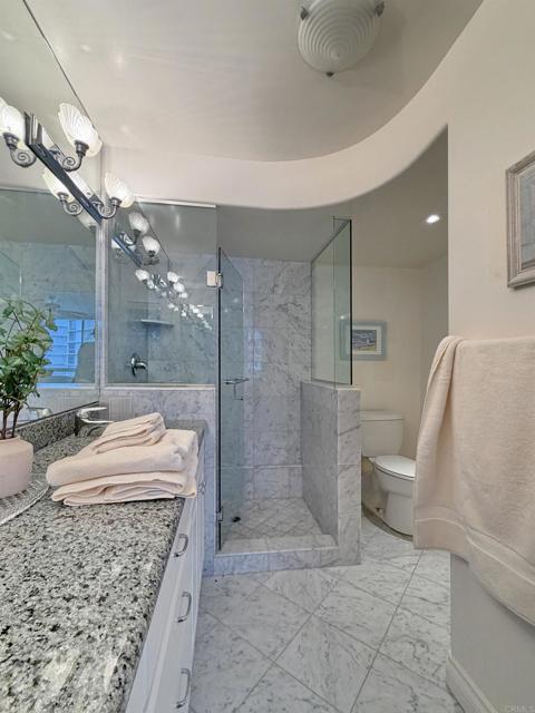 Detail Gallery Image 40 of 54 For 1770 Avenida Del Mundo #809,  Coronado,  CA 92118 - 3 Beds | 3 Baths