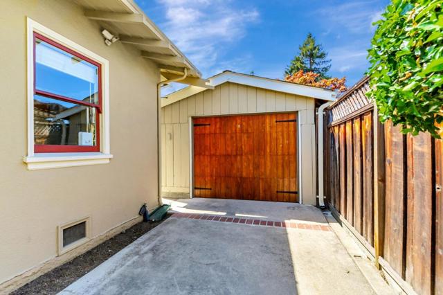 1289 Singletary Avenue, San Jose CA: https://media.crmls.org/mediaz/321ad230-c4a0-4935-b86c-44fe7208b24b.jpg