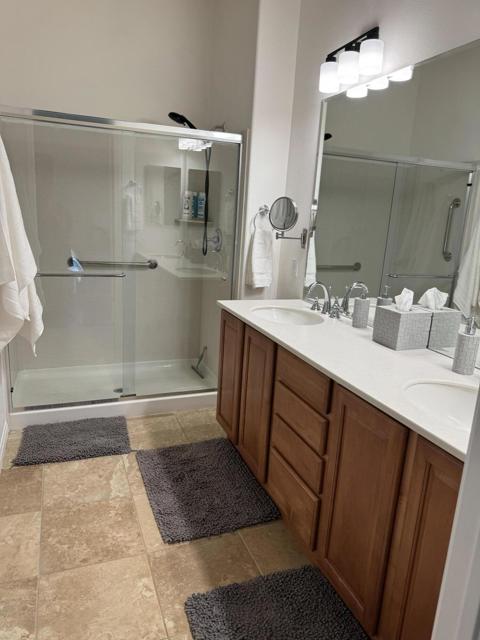 41325 Calle Servando, Indio CA: https://media.crmls.org/mediaz/321b248f-1908-47ee-a5be-44e148c44438.jpg