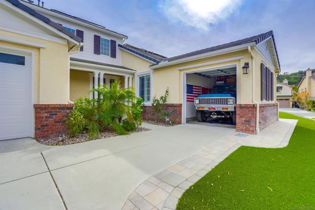 2915 Rangpur Ct, Escondido, California 92027, 4 Bedrooms Bedrooms, ,3 BathroomsBathrooms,Single Family Residence,For Sale,Rangpur Ct,250020297SD