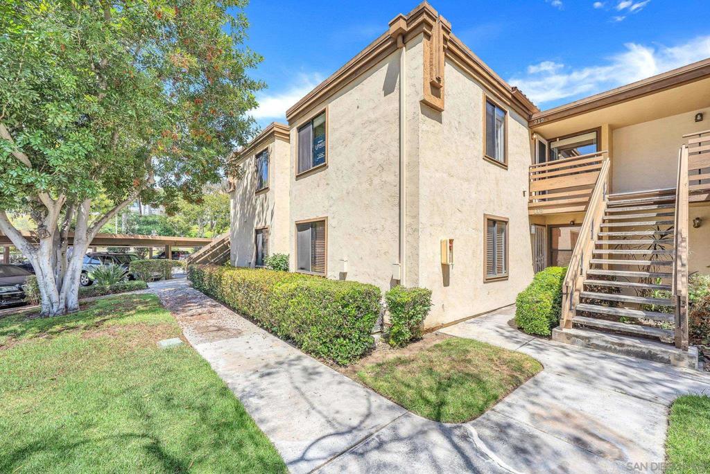 9909 Scripps Westview Way - photo 14