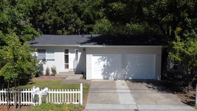 1908 Menalto Avenue, Menlo Park CA: https://media.crmls.org/mediaz/321cbea0-c01a-4630-bd1e-a981ea88a287.jpg