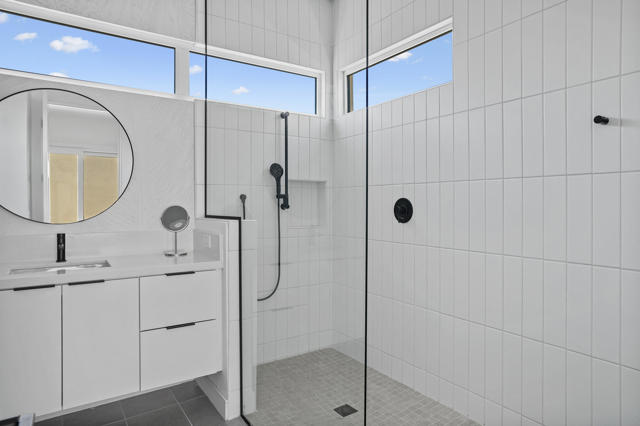 761 Nugget Lane, Palm Springs CA: https://media.crmls.org/mediaz/321d0a06-54e9-4fe1-bb24-f4e38bf3ca42.jpg