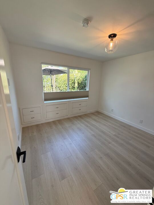 2030 Ocean Park Boulevard, Santa Monica CA: https://media.crmls.org/mediaz/321e21da-30a5-4a0c-84f4-0971b44d3475.jpg
