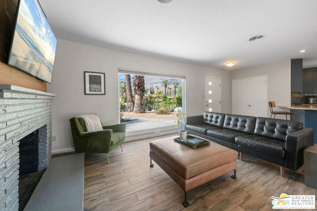 1420 E San Jacinto Way, Palm Springs, CA 92262