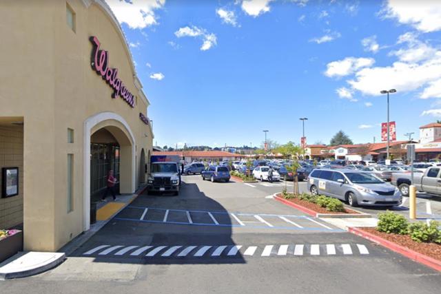 22659 Canyon Terrace Drive, Castro Valley CA: https://media.crmls.org/mediaz/321e3a19-cac0-40da-bdf9-7b1247c90e7c.jpg