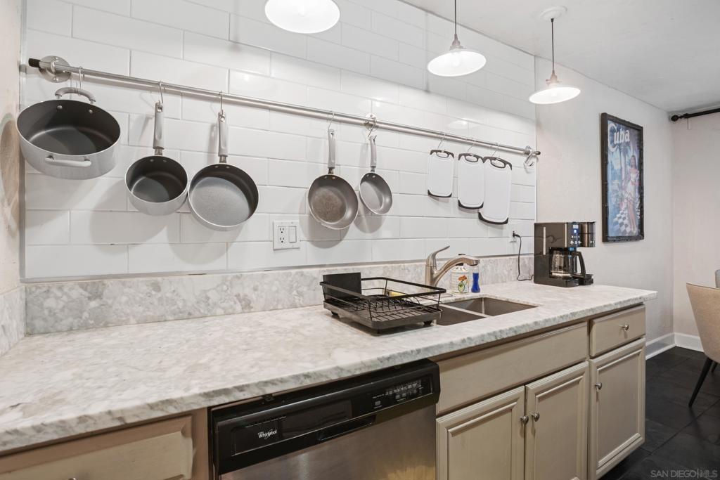 4261 49th Street - photo 10