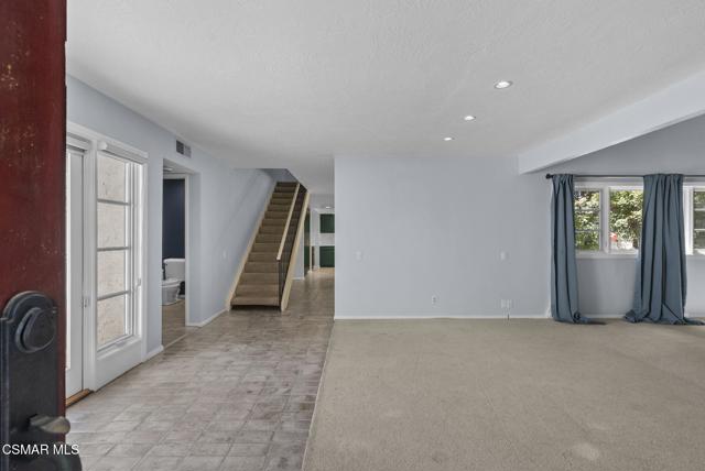 4411 Regents Court, Westlake Village CA: https://media.crmls.org/mediaz/321fbc47-9546-4f3b-a38f-04672e2b98d0.jpg