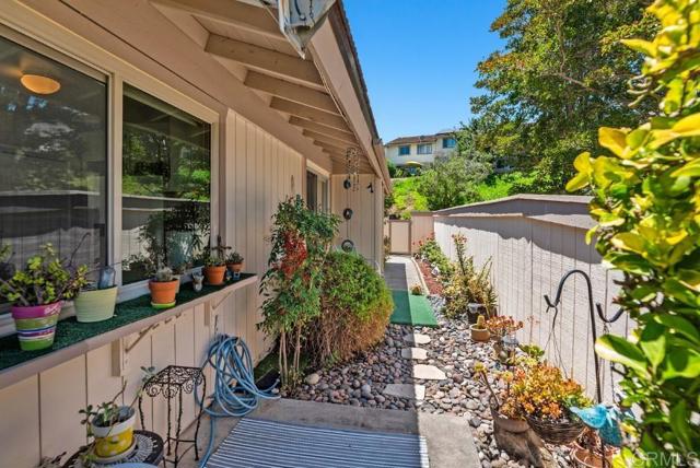 Detail Gallery Image 37 of 43 For 11422 Florindo Rd., Rancho Bernardo (San Diego),  CA 92127 - 2 Beds | 1 Baths