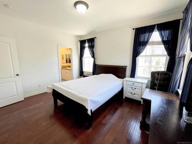 12470 Sundance Ave, San Diego CA: https://media.crmls.org/mediaz/32228106-19ee-446b-952a-d7c672dea818.jpg