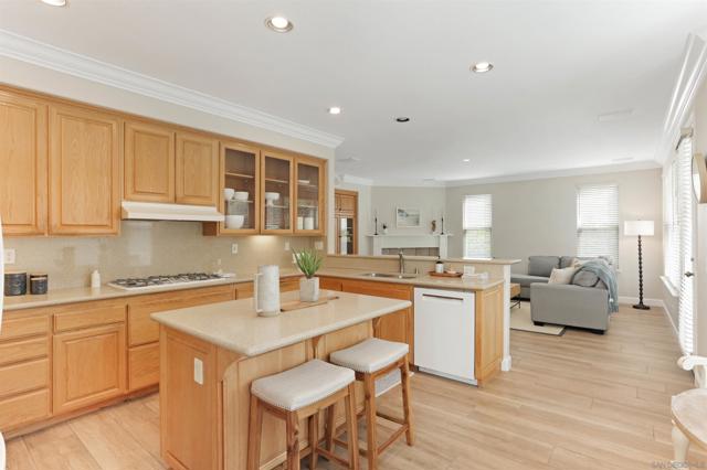 1413 Branta, Carlsbad CA: https://media.crmls.org/mediaz/32230109-ccde-4397-a7b9-24ca5725b68a.jpg
