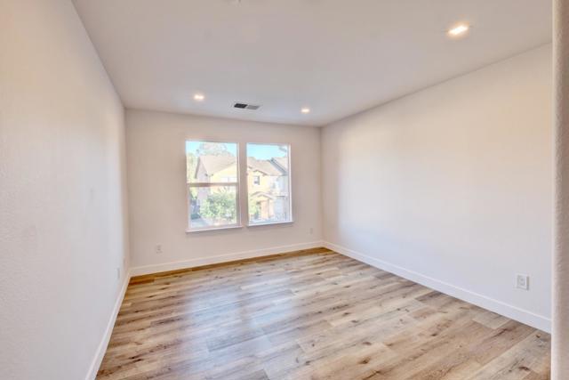 875 Roberts Place, San Jose CA: https://media.crmls.org/mediaz/3223bca3-4f53-4f4a-9696-8ada2c35f2ba.jpg