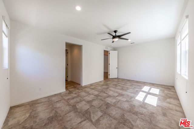22379 Driftwood Court, Santa Clarita CA: https://media.crmls.org/mediaz/32242f72-e6ca-4c03-b6fe-f7f9e9eb3a3b.jpg