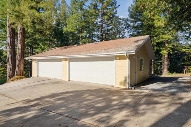 1619 Sunset Ridge Road, Los Gatos CA: https://media.crmls.org/mediaz/322462ca-ccd3-4675-b724-565eb6537252.jpg