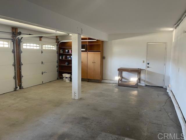 3533 Sitio Baya, Carlsbad CA: https://media.crmls.org/mediaz/3224d412-15db-4768-ada1-cb2eb0aa0526.jpg