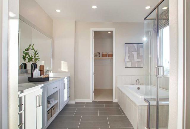3032 Benetti Street, Lathrop CA: https://media.crmls.org/mediaz/32257175-71ca-4edf-97f6-3d6109a27005.jpg