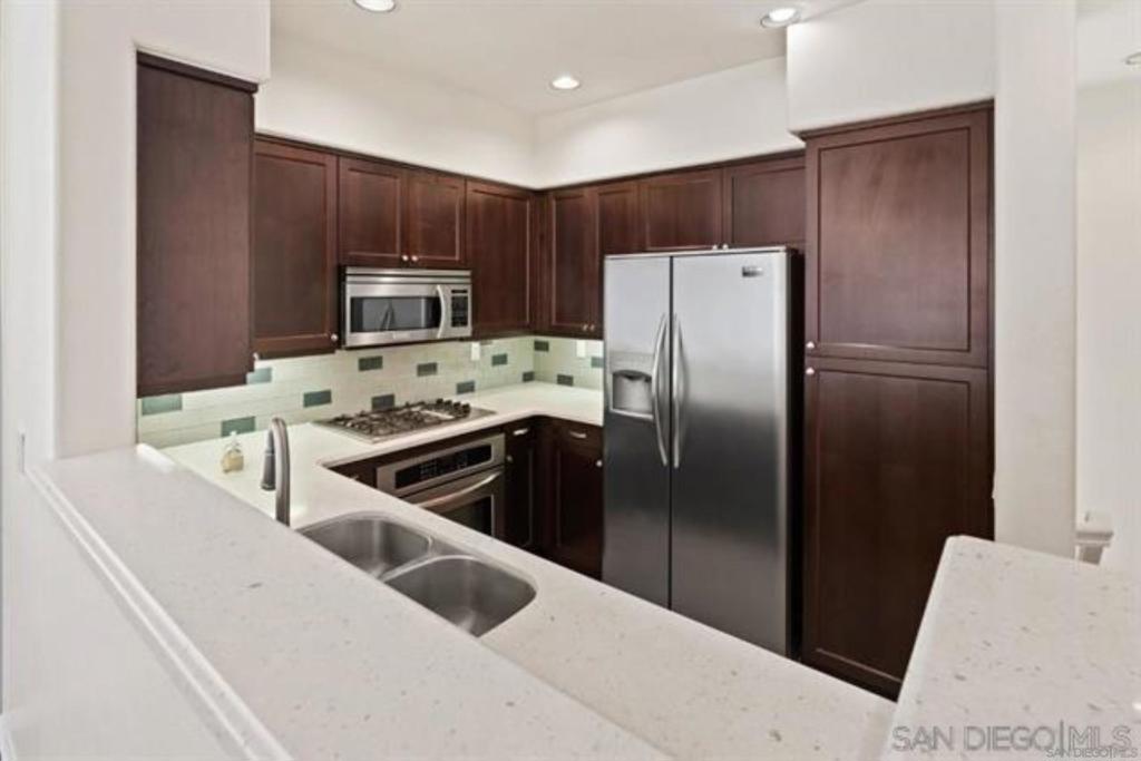 12488 Heatherton Ct - photo 6