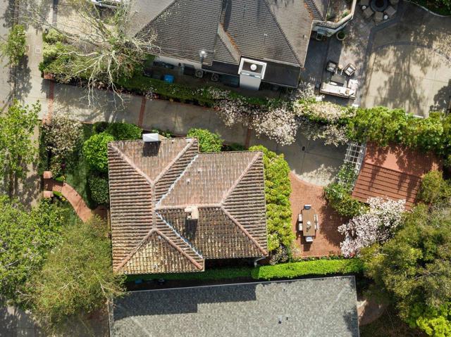 526 W Poplar Avenue, San Mateo CA: https://media.crmls.org/mediaz/3226a30b-f791-4b79-82cd-9822cfc02ce3.jpg