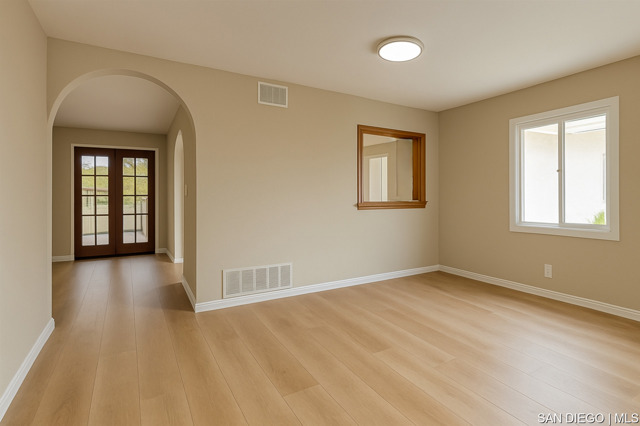 11512 Faisan WAY, San Diego CA: https://media.crmls.org/mediaz/32280e67-04dd-494b-82e6-1915648cc12b.jpg