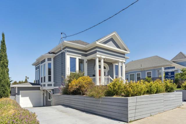 2521 Grande Vista Avenue, Oakland CA: https://media.crmls.org/mediaz/32281f4e-b88c-4741-b765-90490cd0477b.jpg