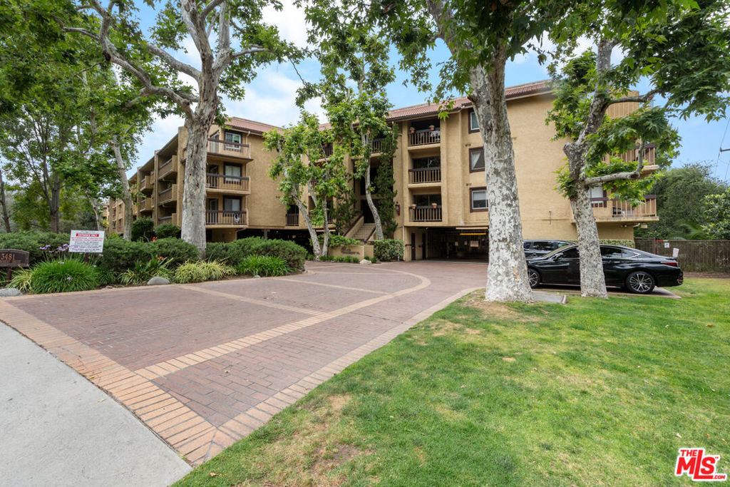 3481 Stancrest Drive #237