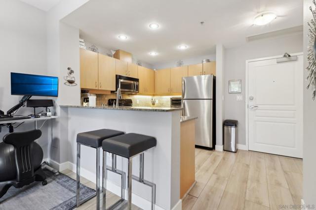 1580 Union St, San Diego CA: https://media.crmls.org/mediaz/322ab03c-6b98-467b-a2ba-17ec36254398.jpg