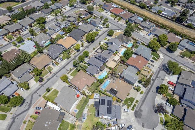 488 Churchill Park Drive, San Jose CA: https://media.crmls.org/mediaz/322af6f7-b3b5-4a21-96bf-80e1671b9c0c.jpg