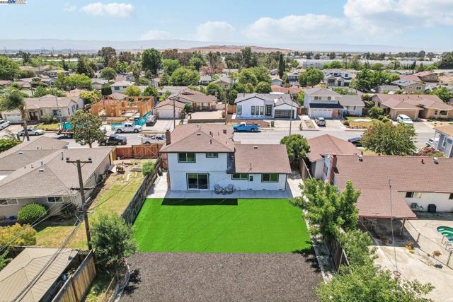 48344 Conifer St, Fremont CA: https://media.crmls.org/mediaz/322b2ed3-1ce8-4ad5-a74e-e4dc032520ac.jpg