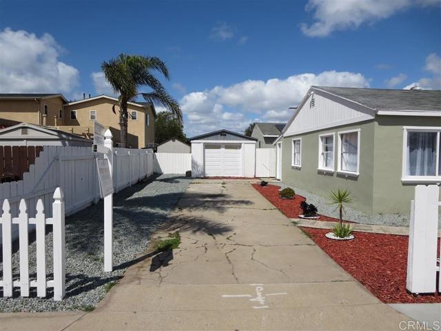 Image 3 of 12 For 1118 Imperial Beach Boulevard
