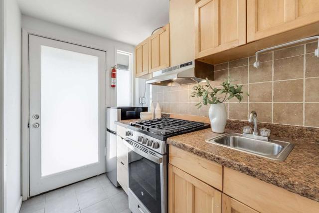 511 Pacheco Avenue, Santa Cruz CA: https://media.crmls.org/mediaz/322bf67c-1ce9-44bd-897f-9e4ffaf80803.jpg