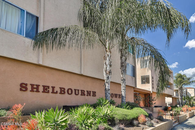 5429 Newcastle Avenue, Encino CA: https://media.crmls.org/mediaz/322c411a-22f7-4393-87fc-4d1b78b90e89.jpg