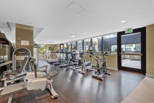 1325 Pacific Highway, San Diego CA: https://media.crmls.org/mediaz/322c765f-9300-4093-8ce1-259d57dfd9e1.jpg