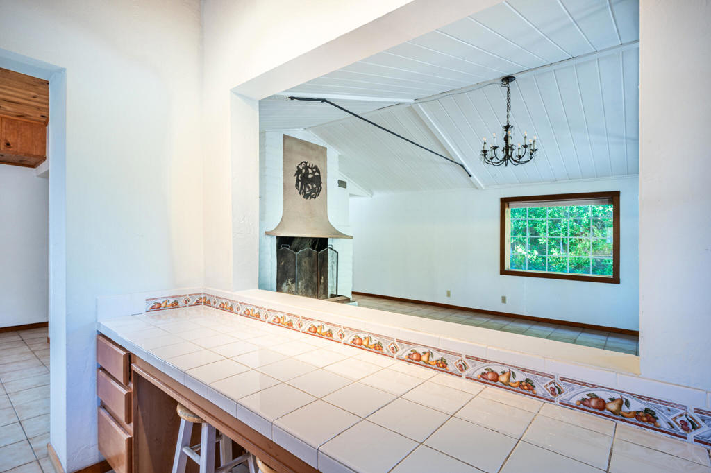 MLS #219140233PS image #17