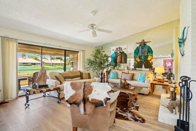 211 Camino Arroyo S, Palm Desert CA: https://media.crmls.org/mediaz/322f52c4-d1dc-47bd-b8a8-750e37d25756.jpg