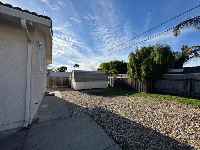 651 Spruce Street, Half Moon Bay CA: https://media.crmls.org/mediaz/323044cb-990a-478c-804b-a8e284f0fea4.jpg