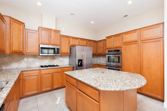 Image 14 of 49 For 3177 Linda Vista Drive