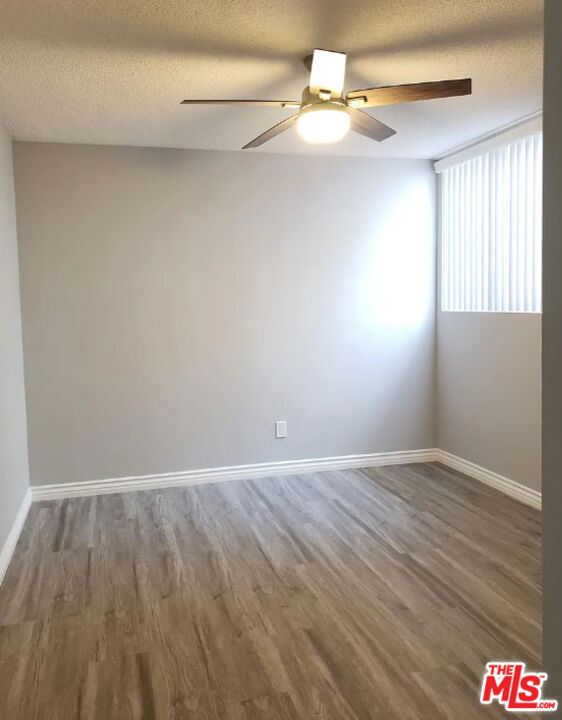 7 Clipper Road, Rancho Palos Verdes CA: https://media.crmls.org/mediaz/32313f3b-5a68-477f-8d3d-dad82062ff7a.jpg