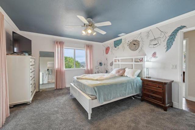 8007 Wetherly St, La Mesa CA: https://media.crmls.org/mediaz/32314f24-dac5-4826-bfb6-a1cc53781ddf.jpg