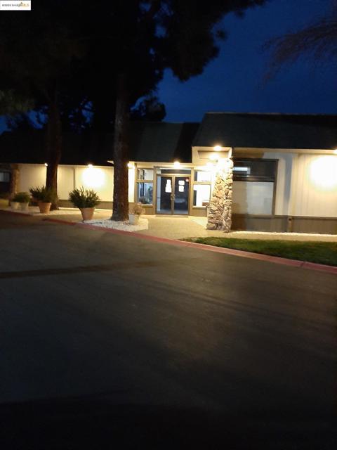 91 Diana Way, Antioch CA: https://media.crmls.org/mediaz/323248e9-de0f-4fbb-be23-4d5bf160789a.jpg