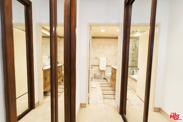 310 Tahiti Way, 106 photo 9