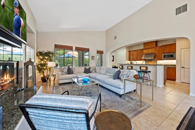 80680 Via Tranquila, La Quinta CA: https://media.crmls.org/mediaz/323394b5-031a-4a0d-a39a-ee2806d85055.jpg