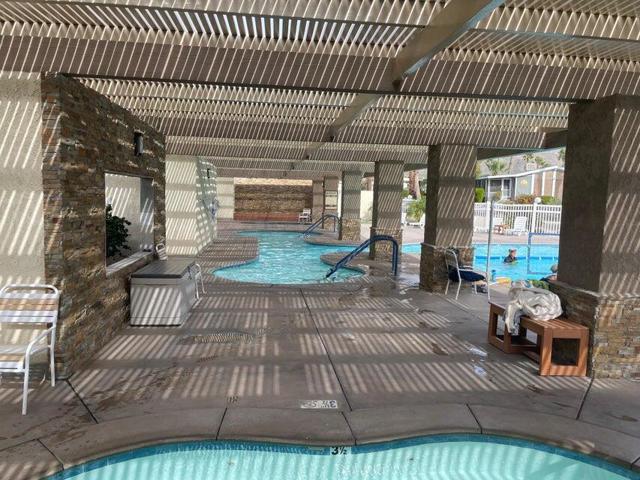 74711 Dillon Road, Desert Hot Springs CA: https://media.crmls.org/mediaz/3233d035-c63b-4e7c-912b-8b4c431a7568.jpg