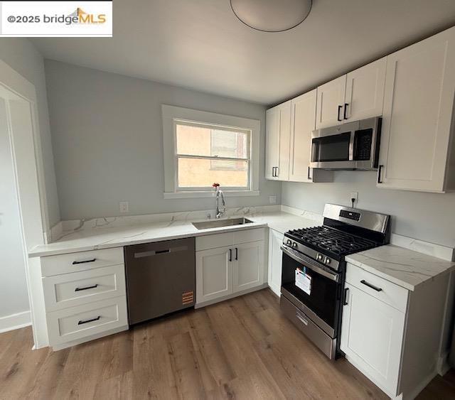 863 40th St., Oakland CA: https://media.crmls.org/mediaz/3234107b-4b92-499c-8413-2b084268c574.jpg