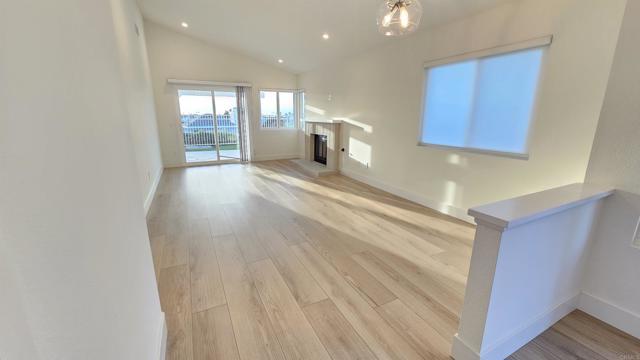 Detail Gallery Image 8 of 18 For 6853 Shearwaters Dr, Carlsbad,  CA 92011 - 3 Beds | 2 Baths