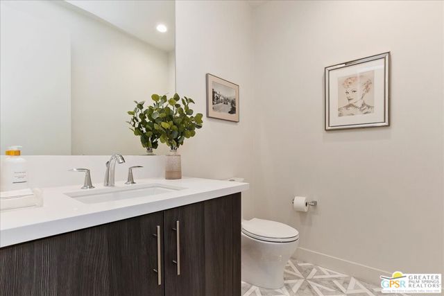 1280 Celadon Street, Palm Springs CA: https://media.crmls.org/mediaz/3235fdf9-14d7-437c-bf45-94c76f61d1be.jpg