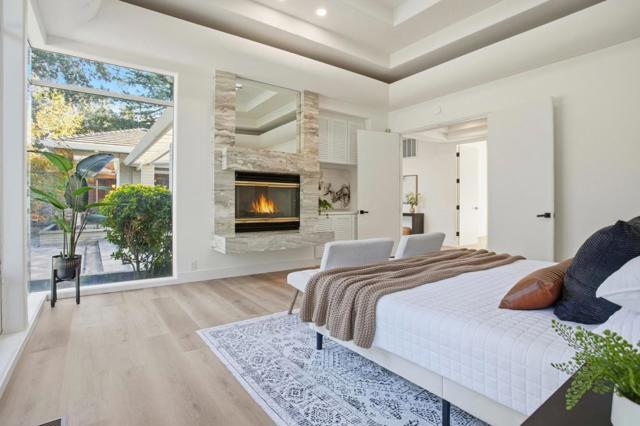 3895 Fair Oaks Boulevard, Sacramento CA: https://media.crmls.org/mediaz/3237a4ab-91c5-4090-9974-f4e62d23d786.jpg