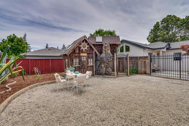 10656 Larry Way, Cupertino CA: https://media.crmls.org/mediaz/3237c556-b2d2-4031-a3e8-1de08387e913.jpg