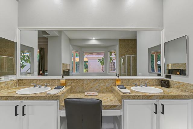 74075 W Petunia Place, Palm Desert, CA 92211