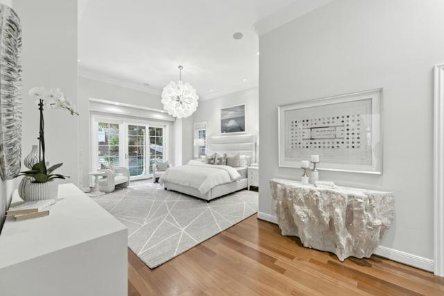1355 Arbor Avenue, Los Altos CA: https://media.crmls.org/mediaz/323863e1-d26e-4690-a2bc-21f936c654e0.jpg